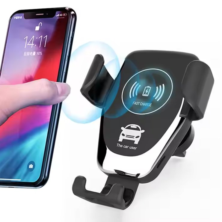 Auto Clamping Wireless Car Charger in use